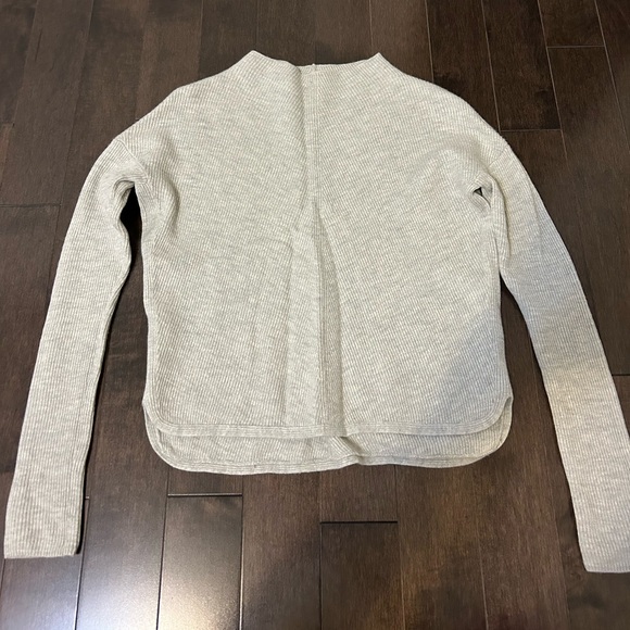 Babaton Chalmers Sweater Heather Light Grey - Picture 2 of 5